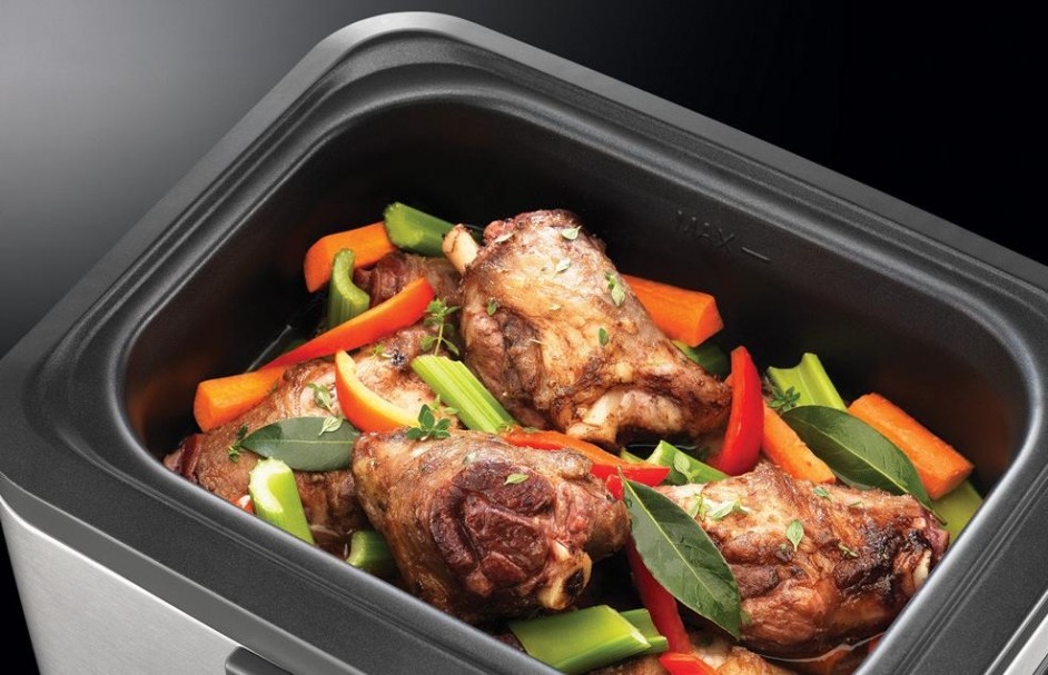 Sit back and relax Espressions DUO Sous-Vide & Slowcooker EP4000 